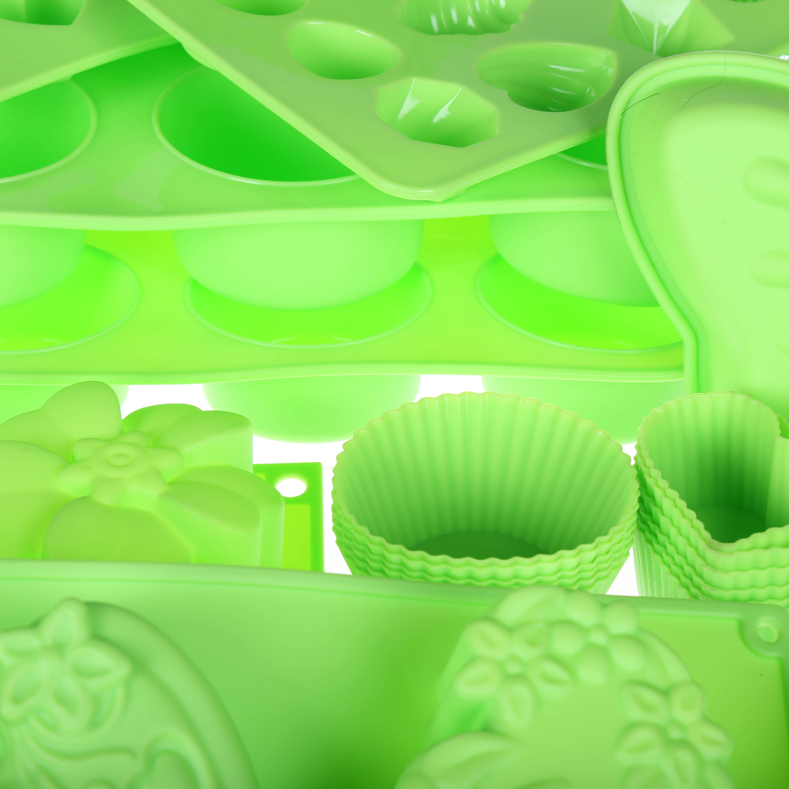 36 Piece Silicone Bakeware Set