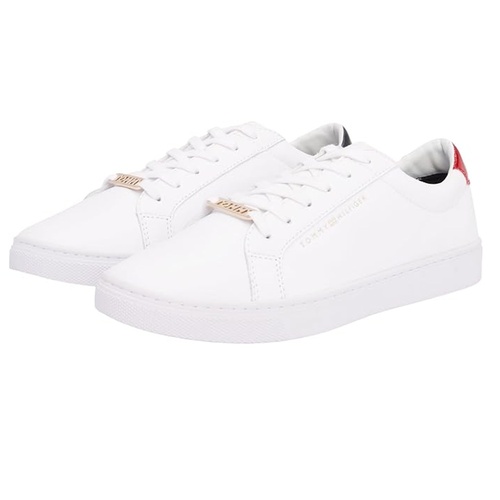Women's Essential Leather Sneaker