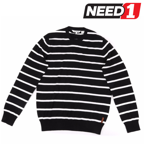 Men's Sweater - L